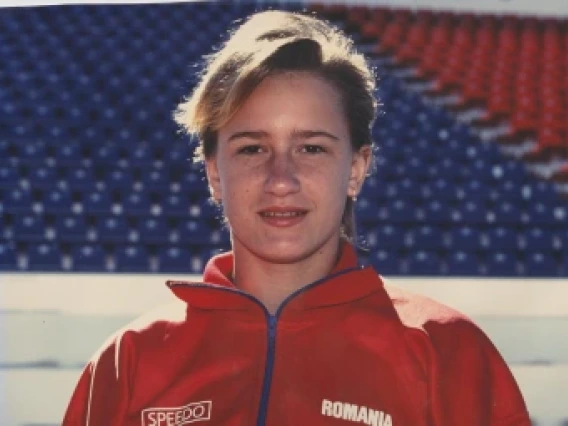 Claudia stanescu as olympian